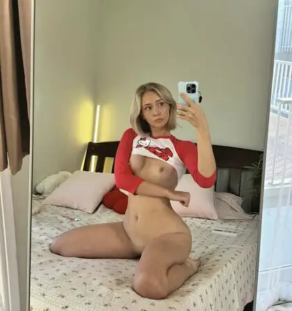 ice spice leaked photo from her exclusive collection (image 6)