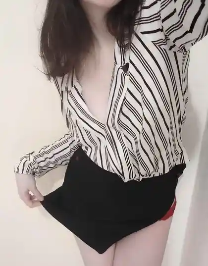 Private onlyfans picture of olivia bailey, part of a newly released set #2