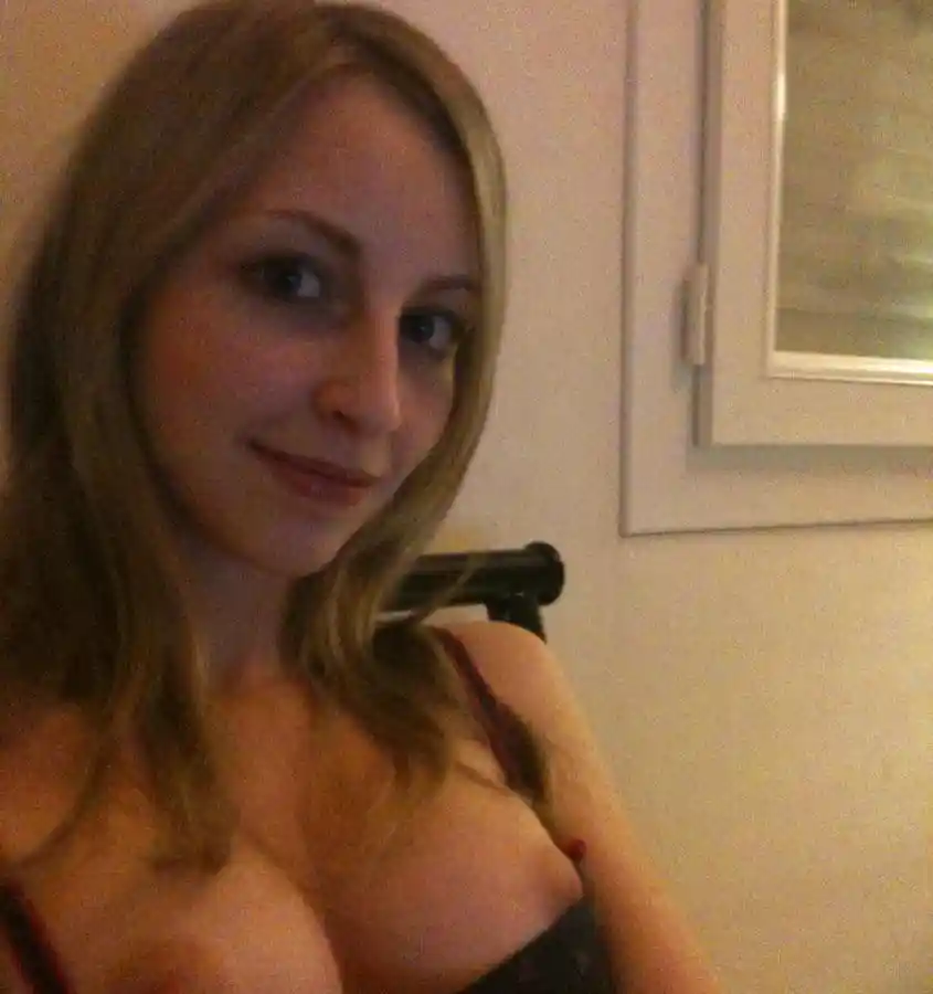 Uncensored nude from rubynikara's private gallery, photo 8