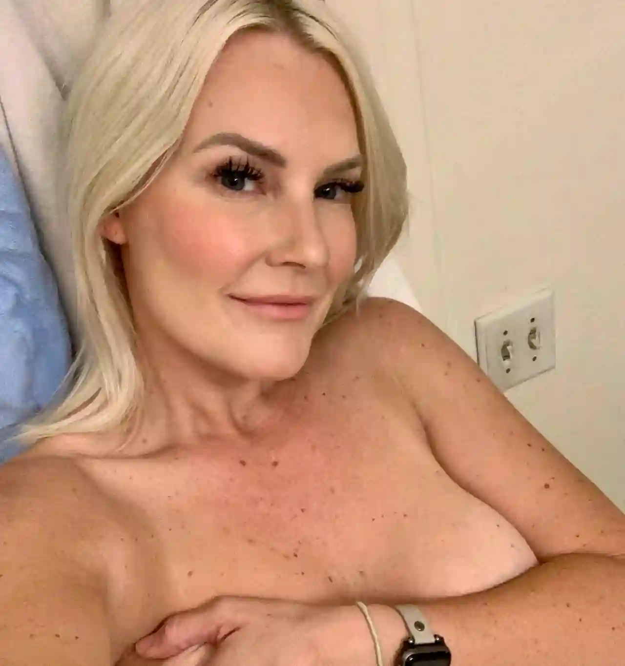 Private onlyfans picture of sarah rae, part of a newly released set #2