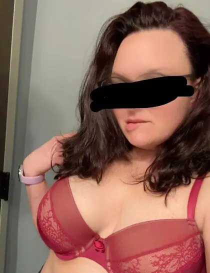 Full uncensored photo of ekaterina lisina from a recent leak (image 10)