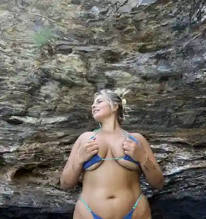 Private onlyfans picture of miabaileyyy, part of a newly released set #7