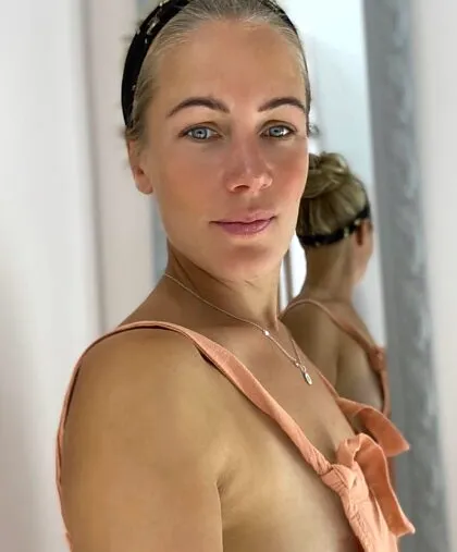 See miss paraskeva in this exclusive leaked image 9