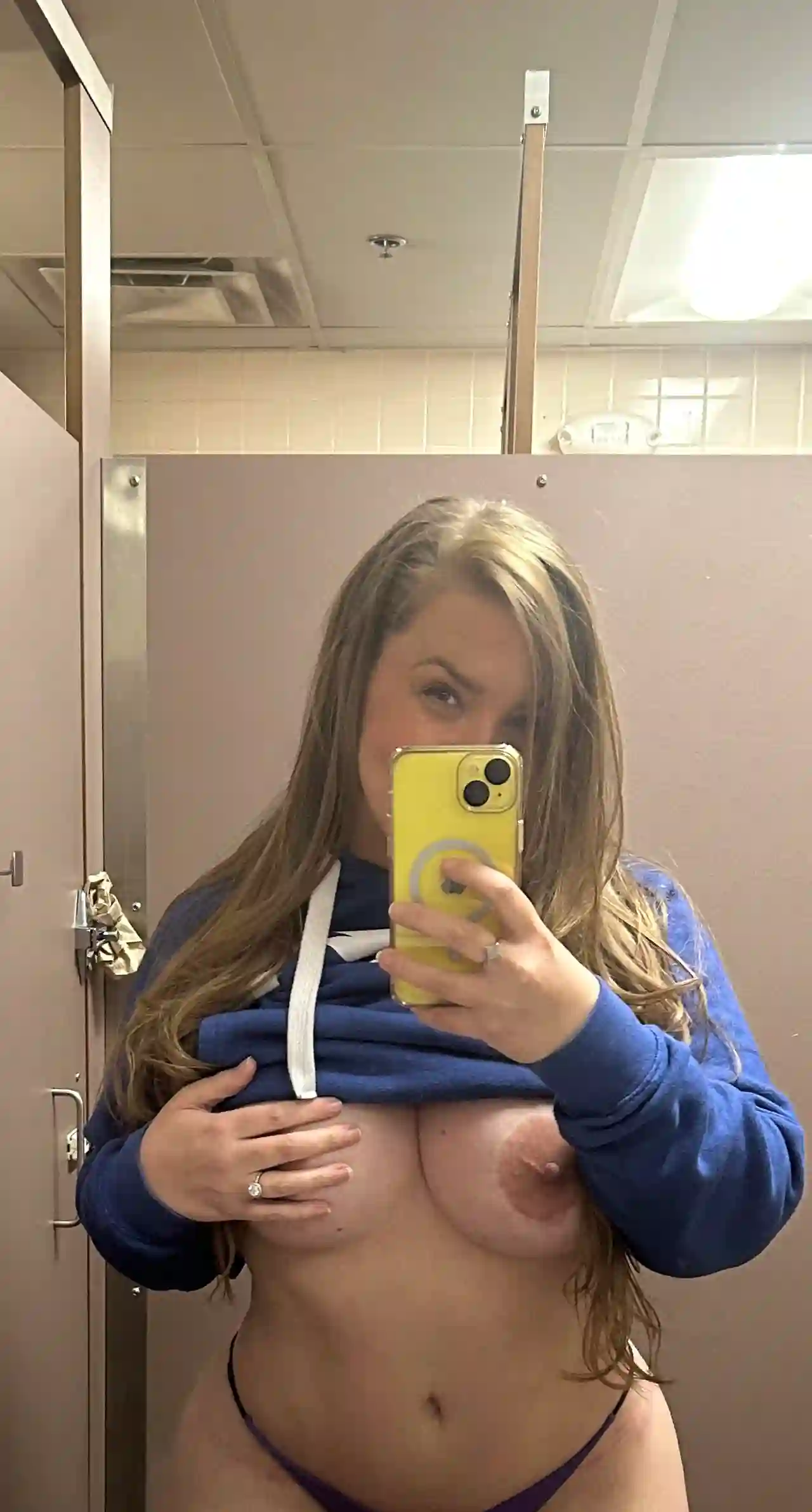 Full uncensored photo of katie sigmond from a recent leak (image 15)