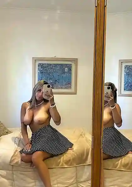 Uncensored nude from brontenadine's private gallery, photo 3
