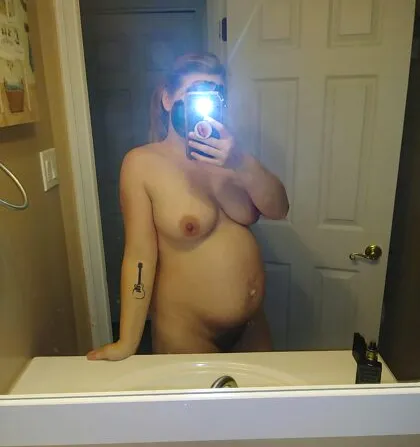 Private onlyfans picture of virginiasanhouse, part of a newly released set #2