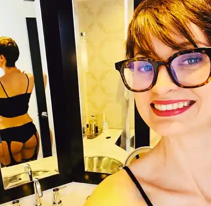 brooklyn chase leaked photo from her exclusive collection (image 6)