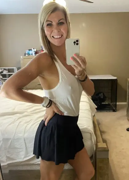mel popss leaked photo from her exclusive collection (image 1)