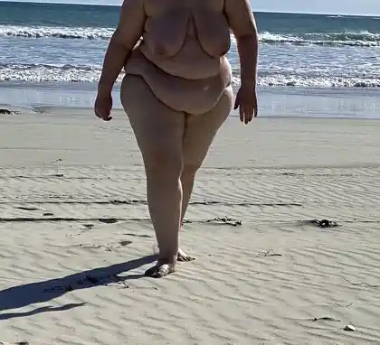 See hellolimoon in this exclusive leaked image 14