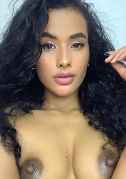 See arzu yılmaz in this exclusive leaked image 4