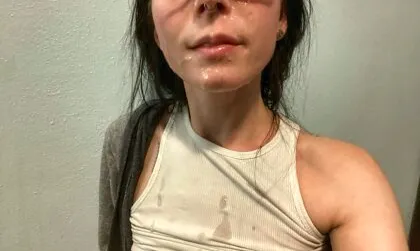 See evalodacieuse in this exclusive leaked image 9
