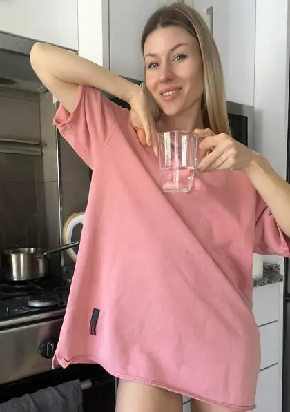 Full uncensored photo of madygiofficial from a recent leak (image 5)