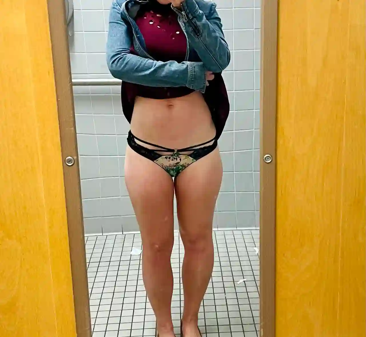 Private onlyfans picture of yeahmur, part of a newly released set #12