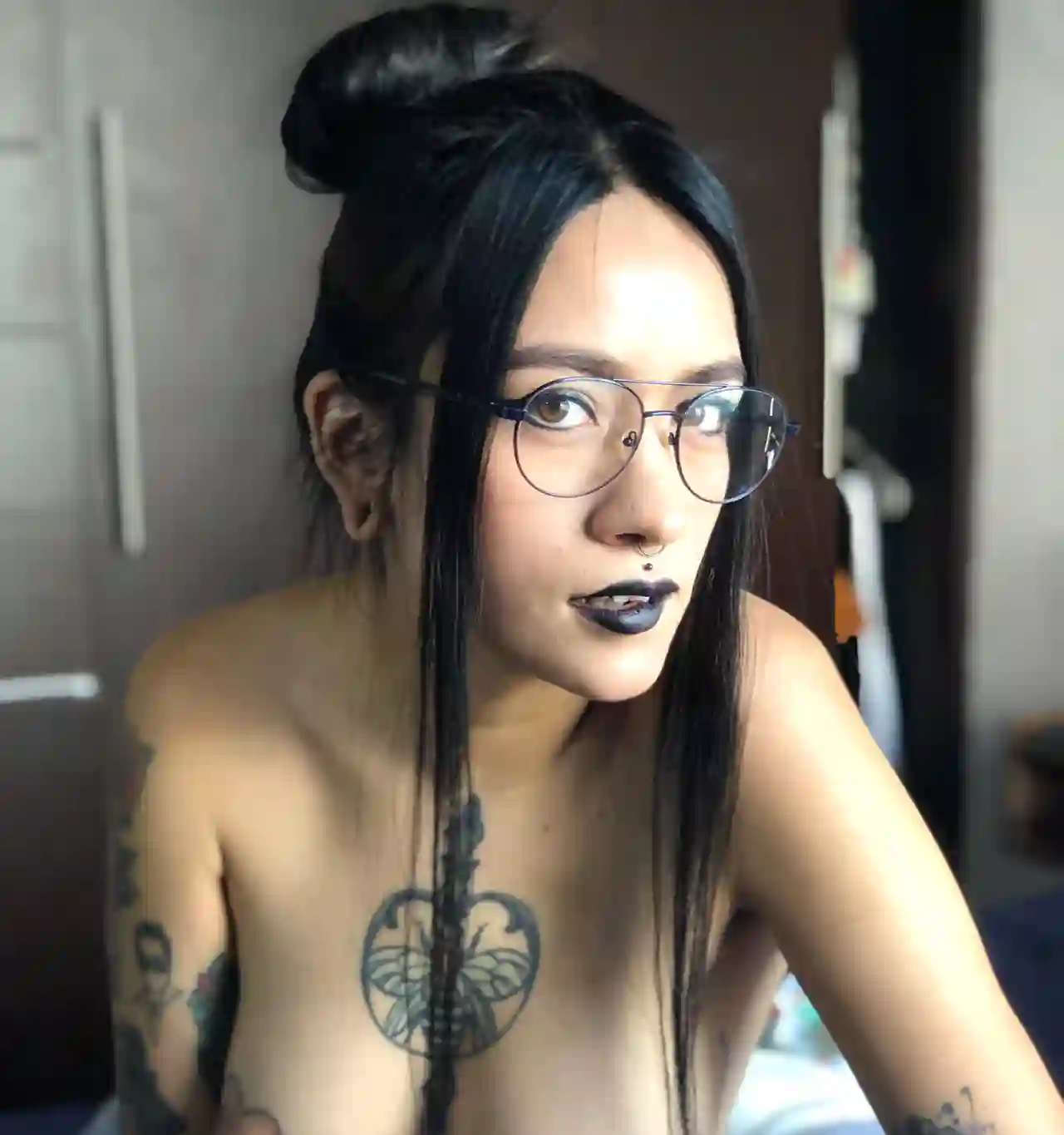 Uncensored nude from adria rae's private gallery, photo 3