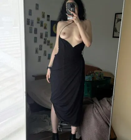 See dream_angela in this exclusive leaked image 9