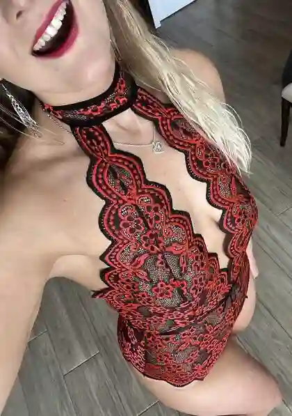 See anal in this exclusive leaked image 9
