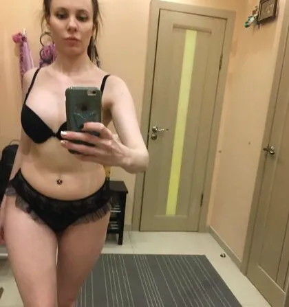 Private onlyfans picture of celinebbyx, part of a newly released set #12