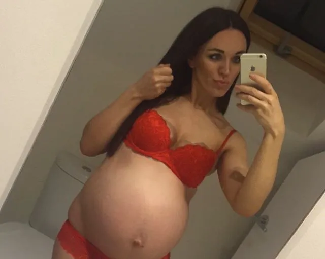 See ambergianna in this exclusive leaked image 4