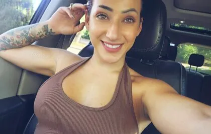 Full uncensored photo of ella cervetto from a recent leak (image 5)