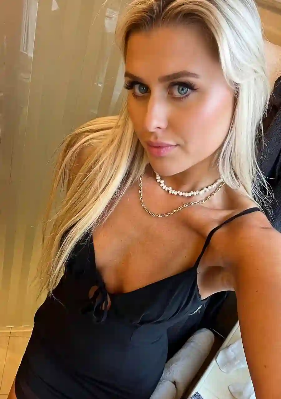 See laura saenz in this exclusive leaked image 14