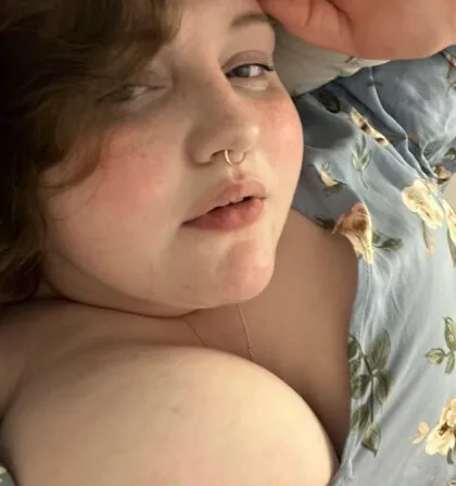 Full uncensored photo of kath klf from a recent leak (image 5)