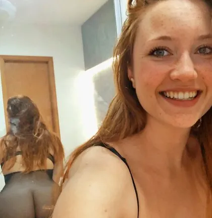 See megbanksxo in this exclusive leaked image 4