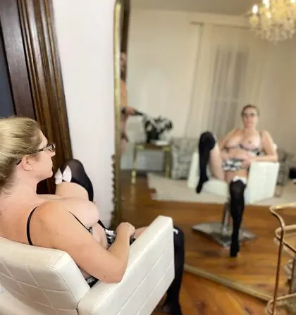 Private onlyfans picture of olivia fleur, part of a newly released set #12