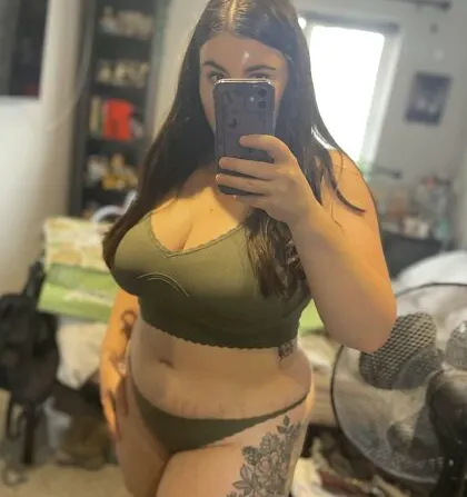 Private onlyfans picture of riley, part of a newly released set #2