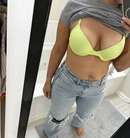 liviasiren leaked photo from her exclusive collection (image 11)