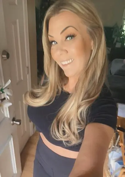 See melina in this exclusive leaked image 9