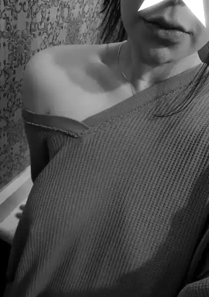 Uncensored nude from milkimind's private gallery, photo 13