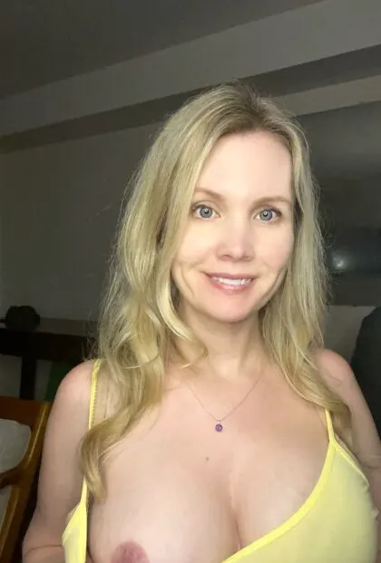 Uncensored nude from iamcassandrajones's private gallery, photo 13