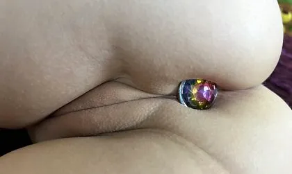 Full uncensored photo of mommy anna from a recent leak (image 5)