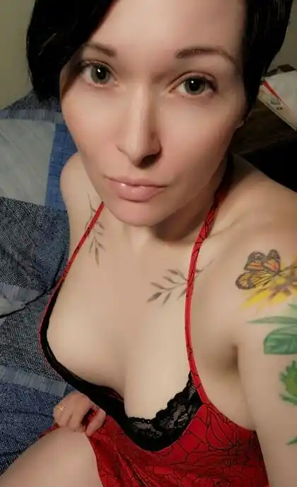 Uncensored nude from taylorbreesey's private gallery, photo 13