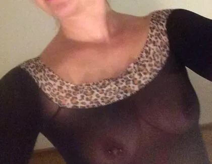 See themaytwins in this exclusive leaked image 14