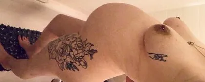 Full uncensored photo of yasmine from a recent leak (image 15)