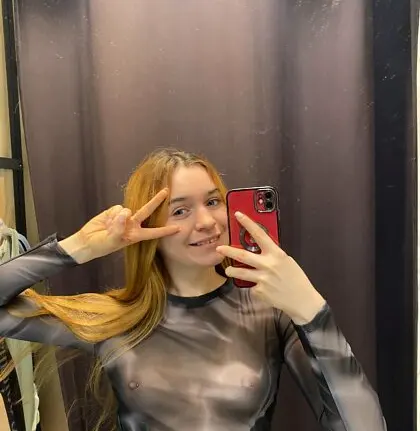 Uncensored nude from sunnyrayyxo's private gallery, photo 8