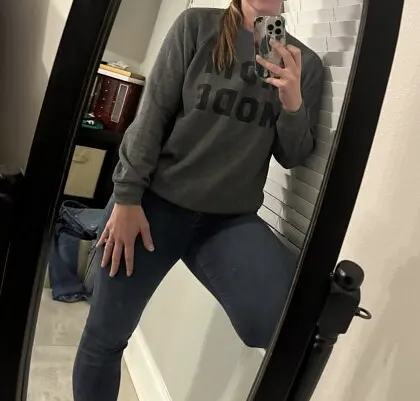 See doggy in this exclusive leaked image 4