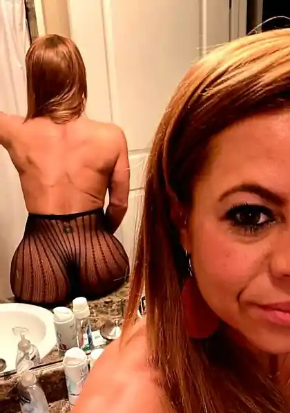 Private onlyfans picture of clemxsg, part of a newly released set #7