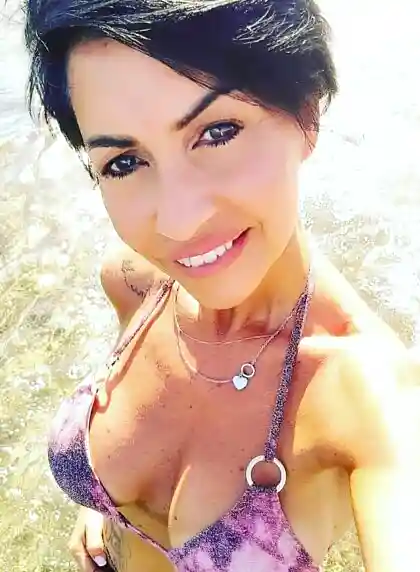 Full uncensored photo of jessica kinley from a recent leak (image 10)