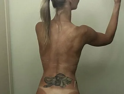 Full uncensored photo of ashly anderson from a recent leak (image 5)