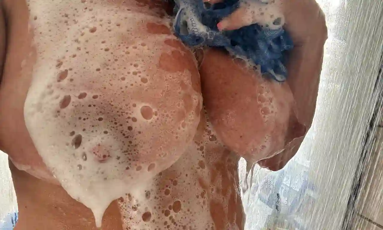 fingering leaked photo from her exclusive collection (image 11)
