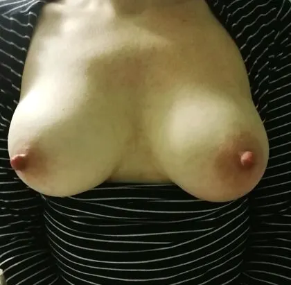 Full uncensored photo of tiffany leidi from a recent leak (image 10)